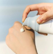 SKIN1004 Hyalu-Cica Water-Fit Sun Serum SPF50+ PA++++ 50ml